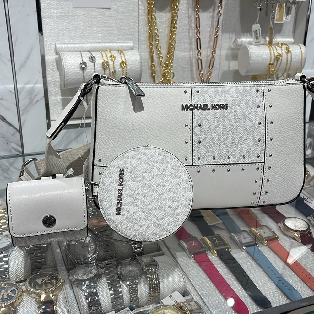 Michael Kors Jet Set Signature Logo Crossbody Bag with Case  Apple Airpods Pro® - Picture 3 of 16